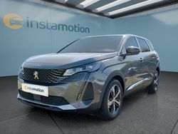 Grau Gebraucht 2023 Peugeot 5008 Van / Kleinbus | 32.249 € (Etwas zu teuer)