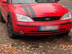 Rot Gebraucht 2003 Ford Mondeo Limousine | 950 € (Fairer Preis)
