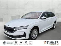 Moonweiss metallic Gebraucht 2024 Skoda Octavia Selection Kombi | 28.390 € (Superpreis)