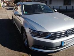 Grau Gebraucht 2016 VW Passat Comfortline Kombi | 11.500 € (Guter Preis)