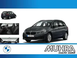 Mineral grau metallic Gebraucht 2021 BMW 218 Active Tourer Van / Kleinbus | 19.890 € (Guter Preis)