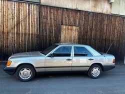 Other Gebraucht 1989 Mercedes 250 Limousine | 6.900 €