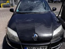 Schwarz Gebraucht 2013 Renault Laguna GrandTour Dynamique Kombi | 5.650 € (Etwas zu teuer)