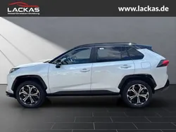 Weiß Neu 2025 Toyota RAV4 Hybrid Style SUV | 58.900 € (Etwas zu teuer)