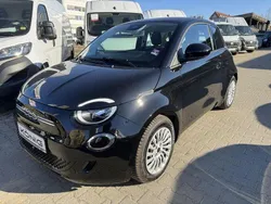 Schwarz Gebraucht 2024 Fiat 500e La Prima Limousine | 24.498 € (Fairer Preis)
