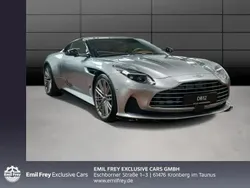 Aston Martin DB12