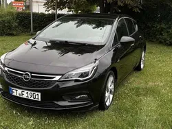 Schwarz Gebraucht 2017 Opel Astra Dynamic Kleinwagen | 11.000 € (Guter Preis)
