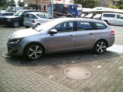 Grau artense/metallic Gebraucht 2016 Peugeot 308 Allure Kombi | 8.950 € (Fairer Preis)