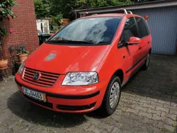 Rot Gebraucht 2005 VW Sharan Trendline Van / Kleinbus | 3.250 € (Guter Preis)