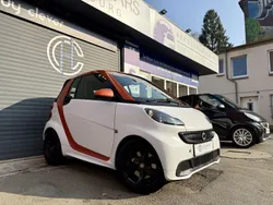 Weiß Gebraucht 2015 Smart ForTwo Cabrio Edition Flashlight Cabrio | 9.480 € (Fairer Preis)