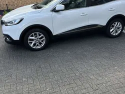 Weiß Gebraucht 2016 Renault Kadjar Experience SUV | 18.500 €