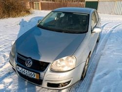 Silber Gebraucht 2006 VW Jetta Comfortline Limousine | 3.499 € (Fairer Preis)