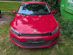 Rot Gebraucht 2009 VW Scirocco Coupé | 2.900 € (Fairer Preis)