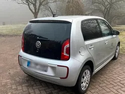 Grau Gebraucht 2016 VW up! Kleinwagen | 8.380 € (Superpreis)