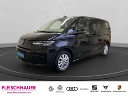Schwarz Gebraucht 2023 VW T7 Pro Van | 46.770 € (Guter Preis)