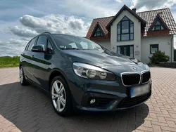 Blau Gebraucht 2014 BMW 220 Active Tourer Van / Kleinbus | 17.823 €