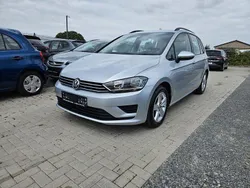 Silber Gebraucht 2015 VW Golf Sportsvan Comfortline Van / Kleinbus | 8.750 € (Fairer Preis)