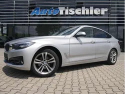 Glaciersilber Gebraucht 2020 BMW 320 Sport Line Kleinwagen | 22.990 € (Guter Preis)