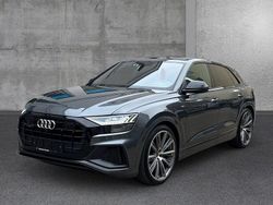 Grau Gebraucht 2022 Audi Q8 S-Line SUV | 59.950 € (Teuer)