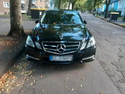Schwarz Gebraucht 2012 Mercedes E350 Avantgarde Limousine | 12.000 € (Guter Preis)