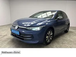 Blau Gebraucht 2024 VW Golf VIII Goal Limousine | 31.490 € (Superpreis)