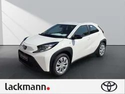 Super white 2 Neu 2025 Toyota Aygo Business Edition Kleinwagen | 16.579 €