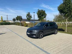 Grau Gebraucht 2017 VW Tiguan Sound SUV | 16.000 €