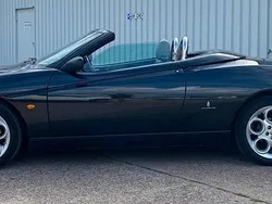 Schwarz Gebraucht 2002 Alfa Romeo Spider Cabrio | 8.500 € (Teuer)