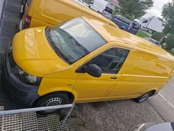 Gelb Gebraucht 2012 VW T5 Van | 4.800 €