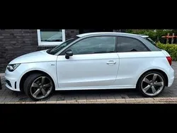 Weiß Gebraucht 2012 Audi A1 S-Line Kleinwagen | 8.899 € (Etwas zu teuer)