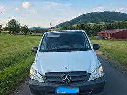 Weiß Gebraucht 2010 Mercedes Vito Van / Kleinbus | 5.899 €