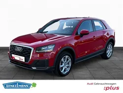Tangorot metallic Gebraucht 2017 Audi Q2 Design SUV | 16.950 € (Guter Preis)