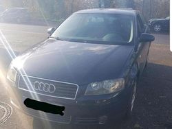 Blau Gebraucht 2004 Audi A3 Limousine | 1.200 € (Teuer)