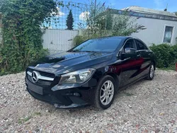 Schwarz Gebraucht 2014 Mercedes CLA200 Limousine | 12.499 € (Fairer Preis)