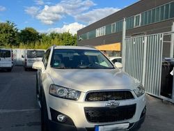 Weiß Gebraucht 2012 Chevrolet Captiva SUV | 6.500 € (Fairer Preis)