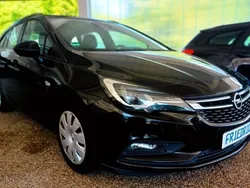 Schwarz Gebraucht 2018 Opel Astra Business Kombi | 6.550 € (Fairer Preis)