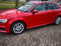 Rot Gebraucht 2017 Audi A3 Design Limousine | 16.800 € (Fairer Preis)