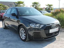 Grau Gebraucht 2020 Audi A1 Sportback Kleinwagen | 19.790 € (Guter Preis)