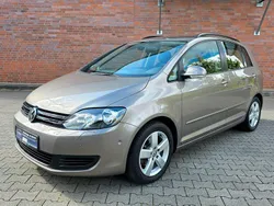 Braun Gebraucht 2012 VW Golf Plus Cross Van / Kleinbus | 7.600 € (Fairer Preis)