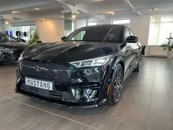 Absolute black Gebraucht 2022 Ford Mustang Mach-E GT Extended Range SUV | 58.300 € (Teuer)