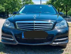Schwarz Gebraucht 2011 Mercedes C200 Kombi | 5.000 € (Guter Preis)