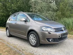 Kaschmirbraun Gebraucht 2013 VW Golf VII Life Limousine | 4.490 € (Guter Preis)