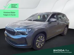 Graphitegrau metallic Gebraucht 2024 Skoda Kodiaq Selection SUV | 42.949 € (Guter Preis)