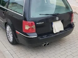 Schwarz Gebraucht 2002 VW Passat Kombi | 2.000 € (Fairer Preis)