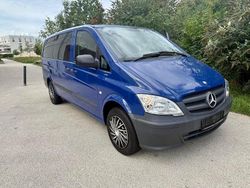 Blau Gebraucht 2014 Mercedes Vito Van / Kleinbus | 9.990 € (Fairer Preis)