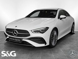 Weiß Gebraucht 2024 Mercedes CLA200 AMG line Coupé | 35.990 € (Fairer Preis)