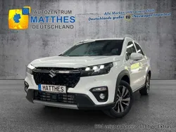 Metallic o. uni (wählbar) Neu 2025 Suzuki SX4 S-Cross Comfort+ SUV | 25.182 € (Guter Preis)