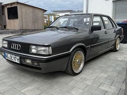 Grau Gebraucht 1985 Audi 90 Limousine | 12.500 €