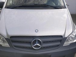 Silber Gebraucht 2012 Mercedes Vito Van / Kleinbus | 8.500 €