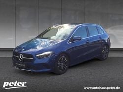 Metalliclack spektralblau Gebraucht 2024 Mercedes B220 Advanced Van / Kleinbus | 32.870 € (Superpreis)